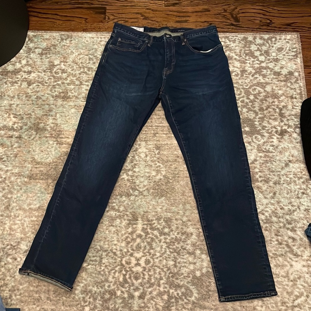 Men’s Gap jeans—dark wash